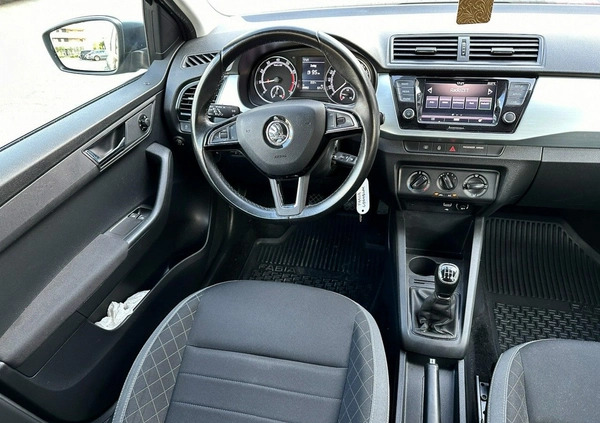 Skoda Fabia cena 47900 przebieg: 89082, rok produkcji 2020 z Witnica małe 407